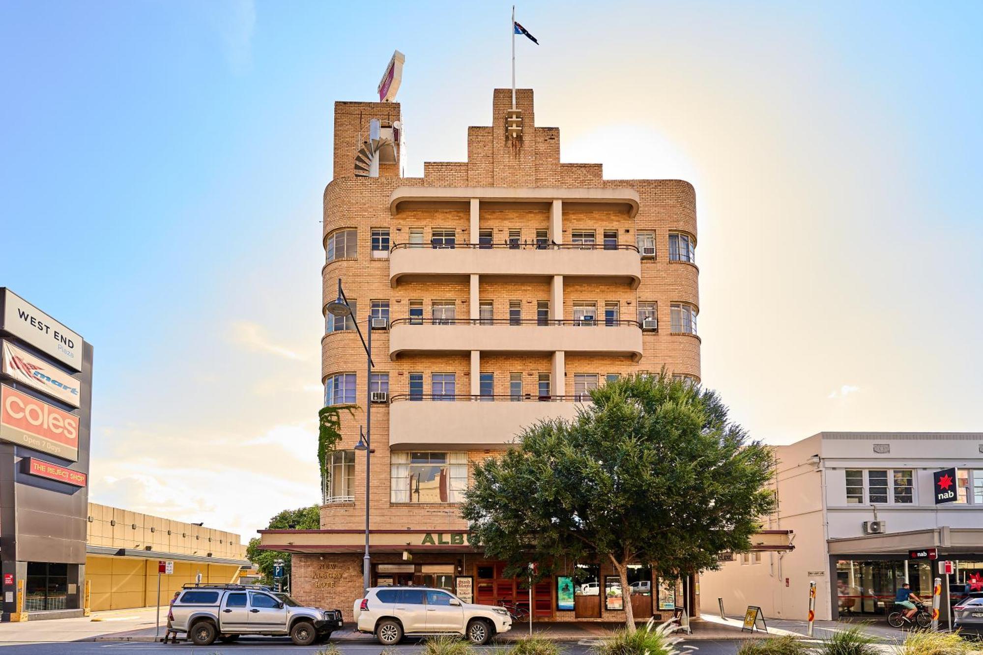Beer Deluxe Albury Hotel Екстериор снимка