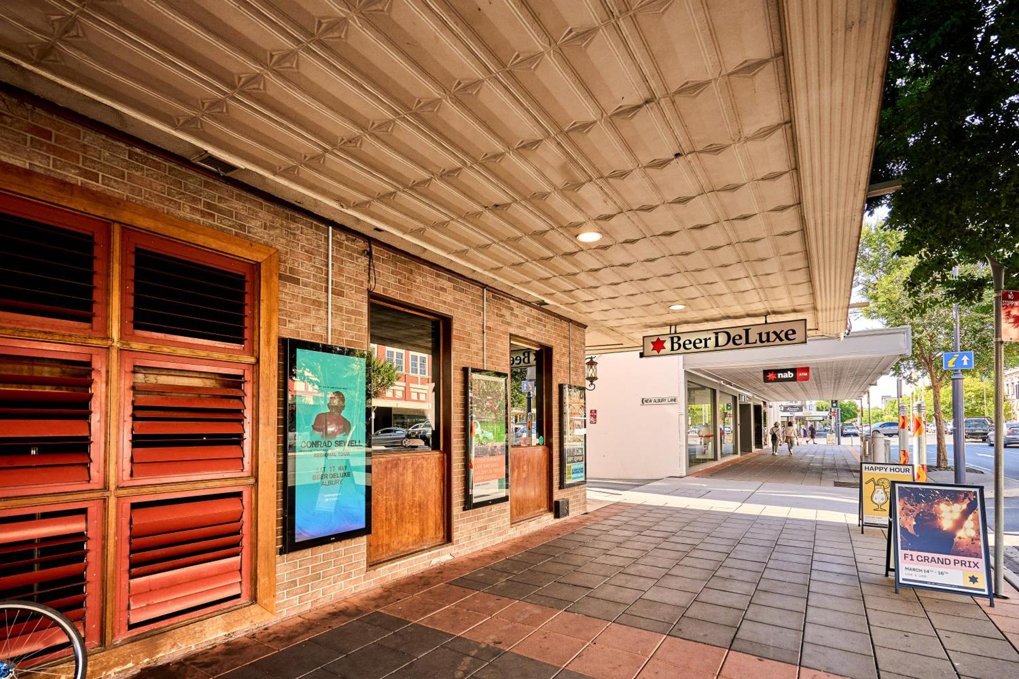 Beer Deluxe Albury Hotel Екстериор снимка